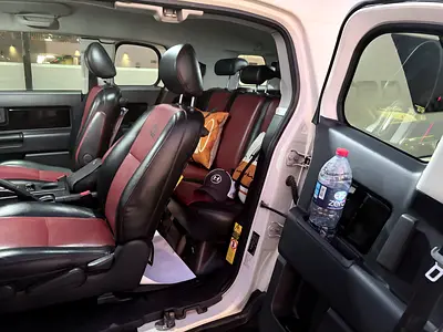 2015 Toyota FJ CRUISER photo 12