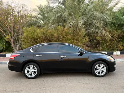صورة 9 لـ 2016 Nissan ALTIMA