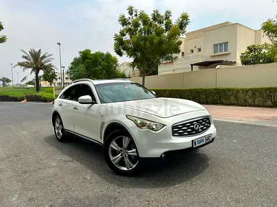 Infiniti FX35 Luxury 2009 GCC Specs - Well Maintained
