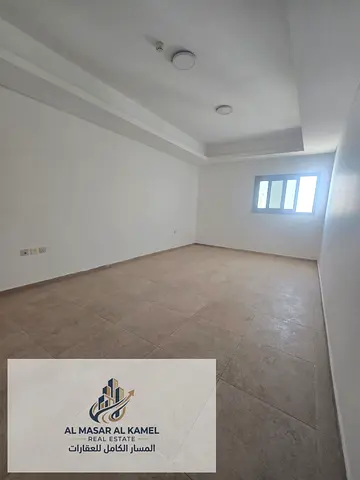 شقة غرفتين وصالة بالقاسمية المحطة بالقرب من ميجا مول مع حمامين وباركن وموقع مميز قريب من جميع الخدمات وتأمين شيك مؤجل