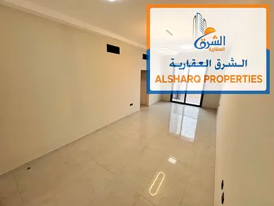Excellent opportunity to live in a brand new, first-time-occupied apartment with high-end features and a prime location. Suitable for families – flexi