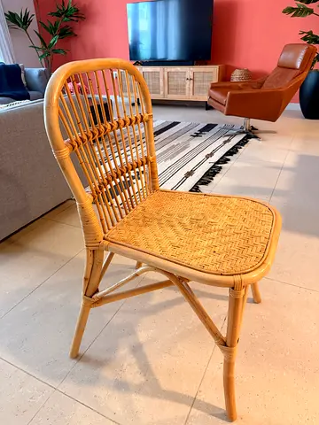 Rattan dining chair set of 2 - new condition