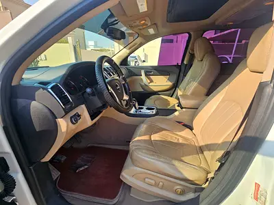 صورة 5 لـ 2010 GMC ACADIA