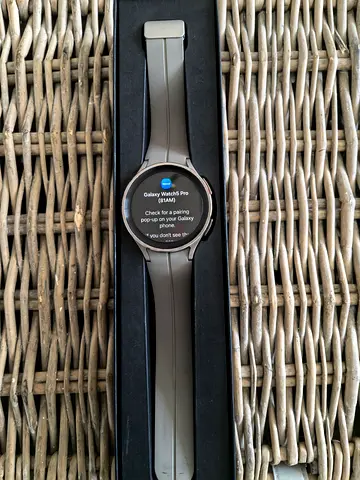 Samsung Galaxy Watch 5 Pro, 320 AED