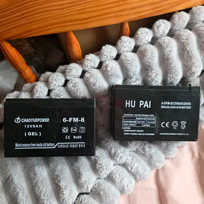 Pair of 6-FM-8 12V 2.8Ah Sealed Lead Acid (SLA) Gel Batteries. Used. Good Condition. AED 60 For Both