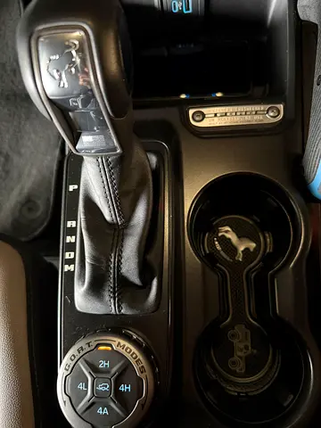 Ford Bronco Wildtrak, миниатюра 3