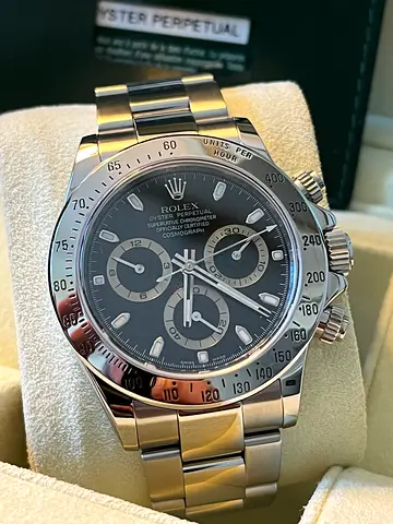 Rolex Daytona 116520 2010 box and papers.