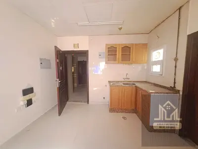 Looking like a beautiful apartment studio just in 15k family building