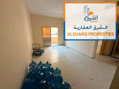 غرفة وصالة_ بلكونة_تقسيمات ممتازة_ تكييف مركزي_ سهل المخرج للشارقة ودبي