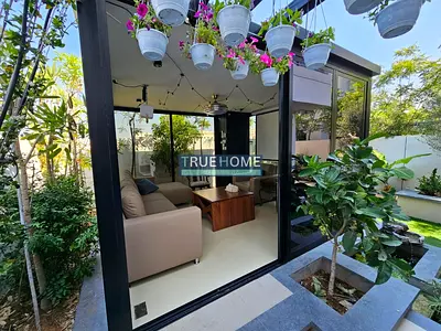 Upgraded 3BR End Unit | Smart Home | Private Garden