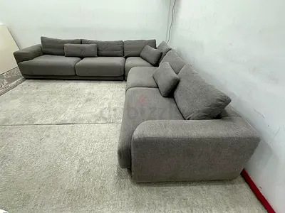 Like new condition chattles& more corner sofa