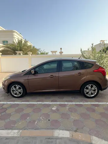 صورة 3 لـ 2013 FORD FOCUS
