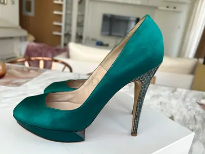 Nicholas Kirkwood green satin shoes size 39 original