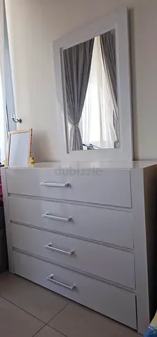 White 4-Drawer Dresser with Mirror - Good Condition