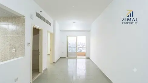 Well-Maintained 1BHK in a Family Building Near Pond Park