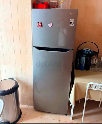 LG refrigerator 402 liter capacity top mount freezer same like a new