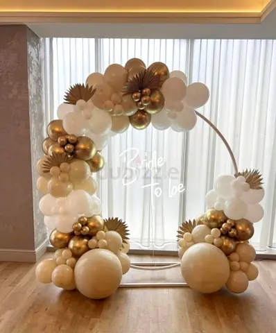 Balloons decorations services Available
