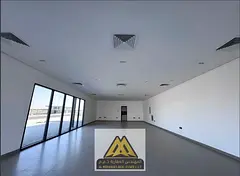 Prime Commercial Showroom with Excellent Frontage | Free Zone License | Ideal for Restaurants, Café