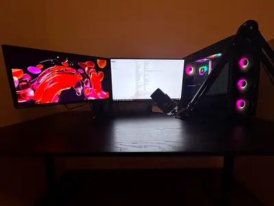 Gaming Pc + 240hz and 144hz monitor