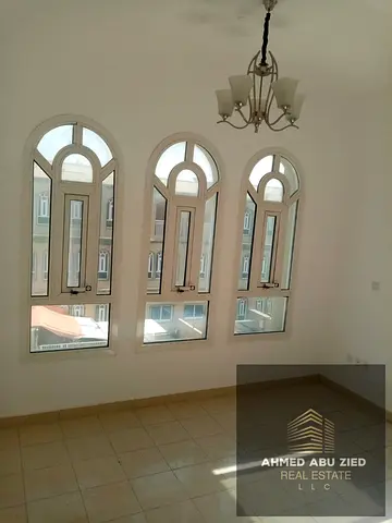 Annual rent in Uptown Ajman, 3 bedrooms, 3 bathrooms, 2 outdoor parking, central A/C, prime location on Sheikh Mohammed Bin Zayed Road. Rent 50K, 4 pa