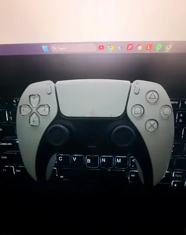 Urgent Sale - PlayStation 5 - Dual Sense Controller - White / Barely Used
