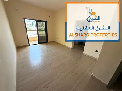 شقة غرفة وصالة للإيجار في الراشدية عجمان، أول ساكن، مساحة واسعة، بلكونة، خزائن حائط، تكييف سبليت، موقع مميز قريب من الكورنيش.