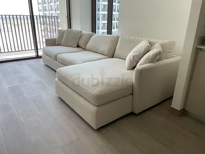 Stylish Modren Crate&Barrel Lounge Deep feather filled L Shape Sofa Beige