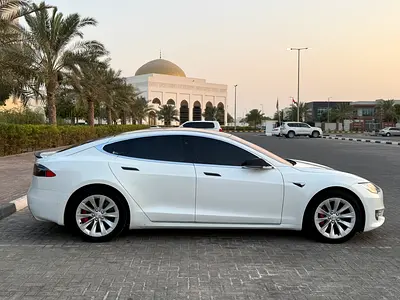 2021 Tesla MODEL S — фото 6