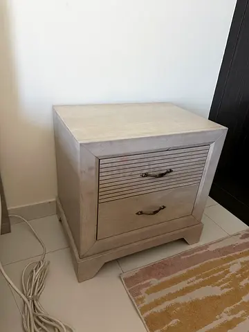 2 door nightstands