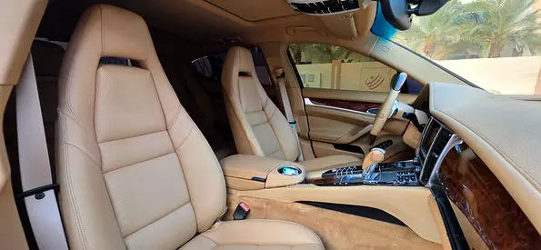 2011 Porsche PANAMERA — миниатюра 19