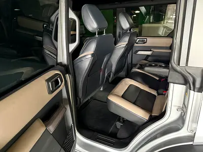 Ford Bronco Wildtrak, миниатюра 12