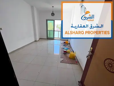 شقة غرفة وصالة للإيجار السنوي – ثاني صف من كورنيش عجمان