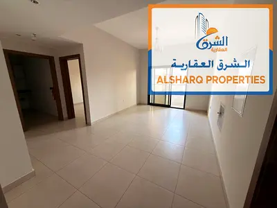 First occupancy - Balcony with open view - Master bedroom - 2 bathrooms - Modern finishes - New building