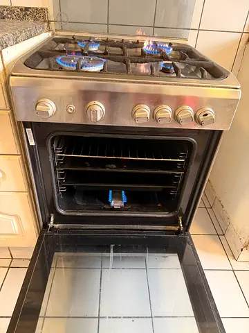4 Burner Gas Cooking Range with Oven