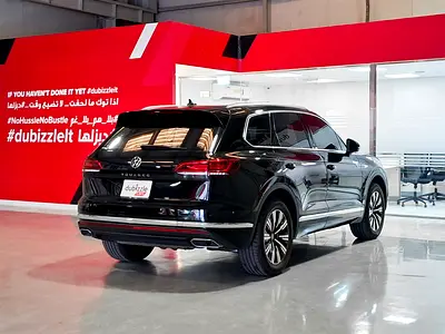 صورة 6 لـ 2023 Volkswagen TOUAREG