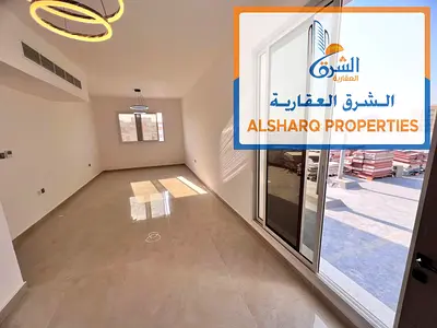 الجرف3-اول ساكن-2 رووف-غرفة ماستر 2 حمام 2 رووف خاص مساحات واسعة جداً-نظام تكييف وتبريد مركزي