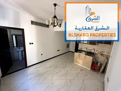 استديو ثاني ساكن في الجرف 2، خلف مركز الدلتا، قريب من المدرسة الوطنية، تكييف مركزي، وصيانة مجانية على المالك.