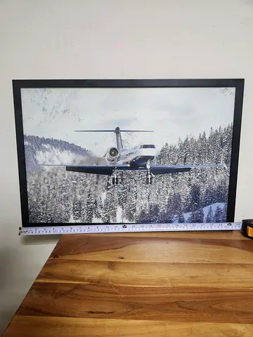 Framed Aviation Art Print - Gulfstream G650 landing in St. Moritz (65x50 cm)