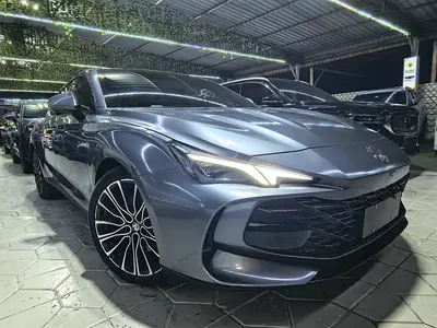*** FINANCE, GCC, 2L TURBO, TOP SPECS TROPHY, 2Y WARRANTY PLUS 2Y SERVICE CONTRACT INCLUDED **'