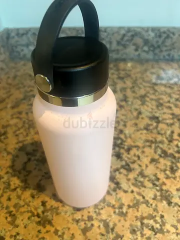 White insulated water bottle with carry loop - good condition