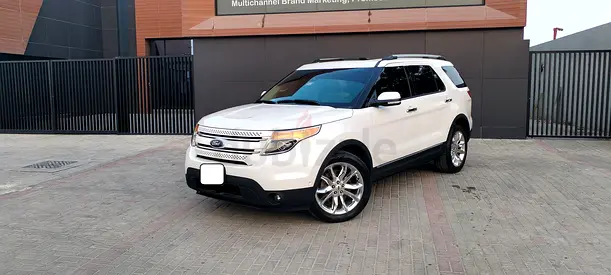 GCC V6 4WD Limited Top of the Range Explorer, Great condition, Expat Owned, Full Agency History