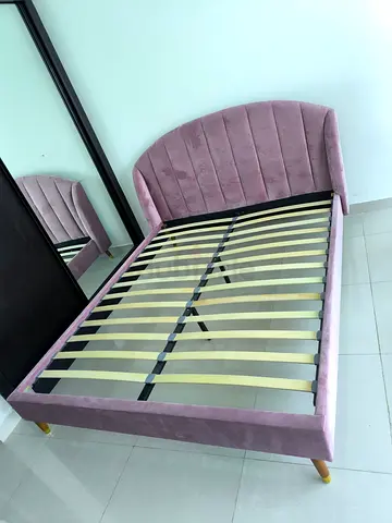 Queen size velvet upholstered bed frame with slats — pink