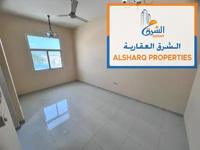 غرفتين وصاله و3 حمامات _ خزائن مدرجه في الحائط _ تشطيبات سوبر لوكس _ اطلاله مميزه قريب من كل الخدمات ومخرج دبي والشارقه وجامعه عجمان مضيئه بالكامل _