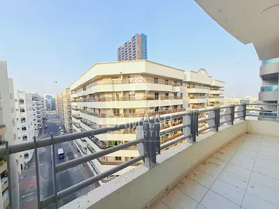 SPACIOUS 2BHK | PRIVATE BALCONY | TOP LOCATION NEAR METRO