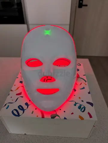 Red Light Mask with Packaging from Amazon - Move Out Sale