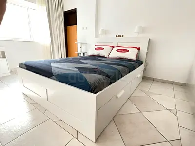 Ikea brimness queen bed with ikea mattress (160*200)