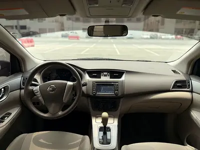 2015 Nissan TIIDA 照片 4