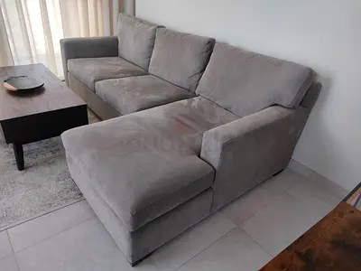 Same like new condition crate&barrel lshape sofa
