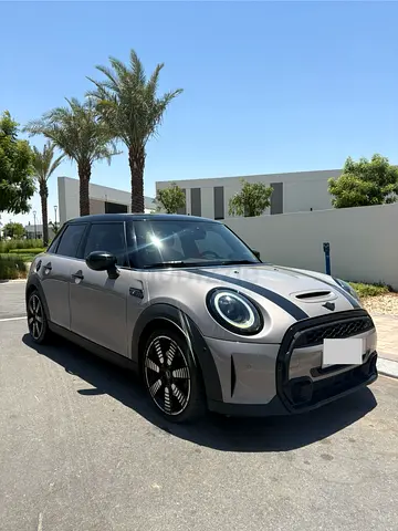 Pristine 2022 MINI Cooper S | 4 door | GCC Specs | Low Mileage
