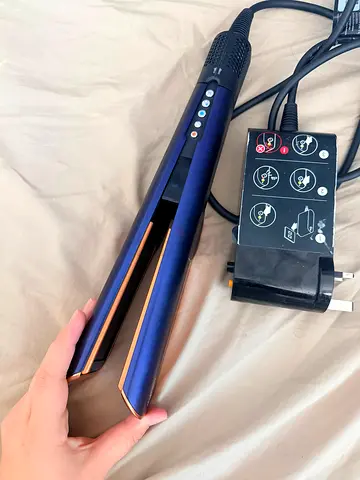 Dyson HT01 Airstrait Straightener